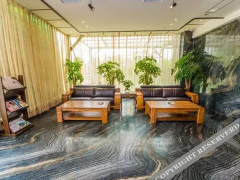 Суйнин: Suining Fanglin Jincheng Hotel