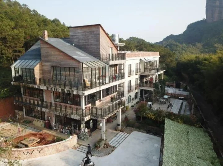 Шаогуань: Wuyou Tongjin Mountain Inn