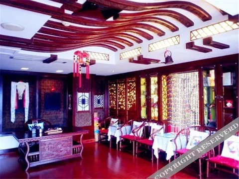 Яань: West Well Hotel