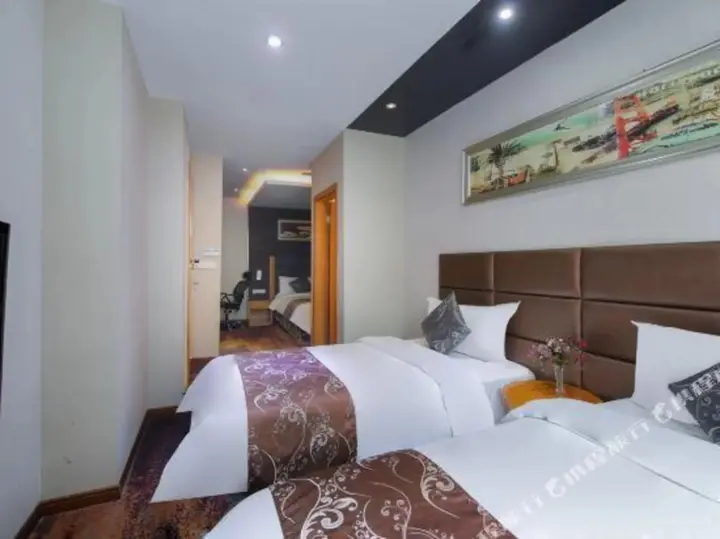 Лучжоу: Unitour Hotel (Sichuan Police College)