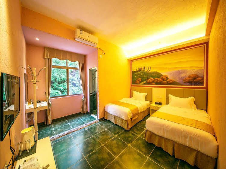 Шэньчжэнь: 520 Resort Hotel