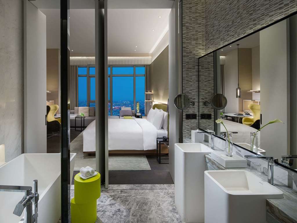 Фошань: Sofitel Foshan