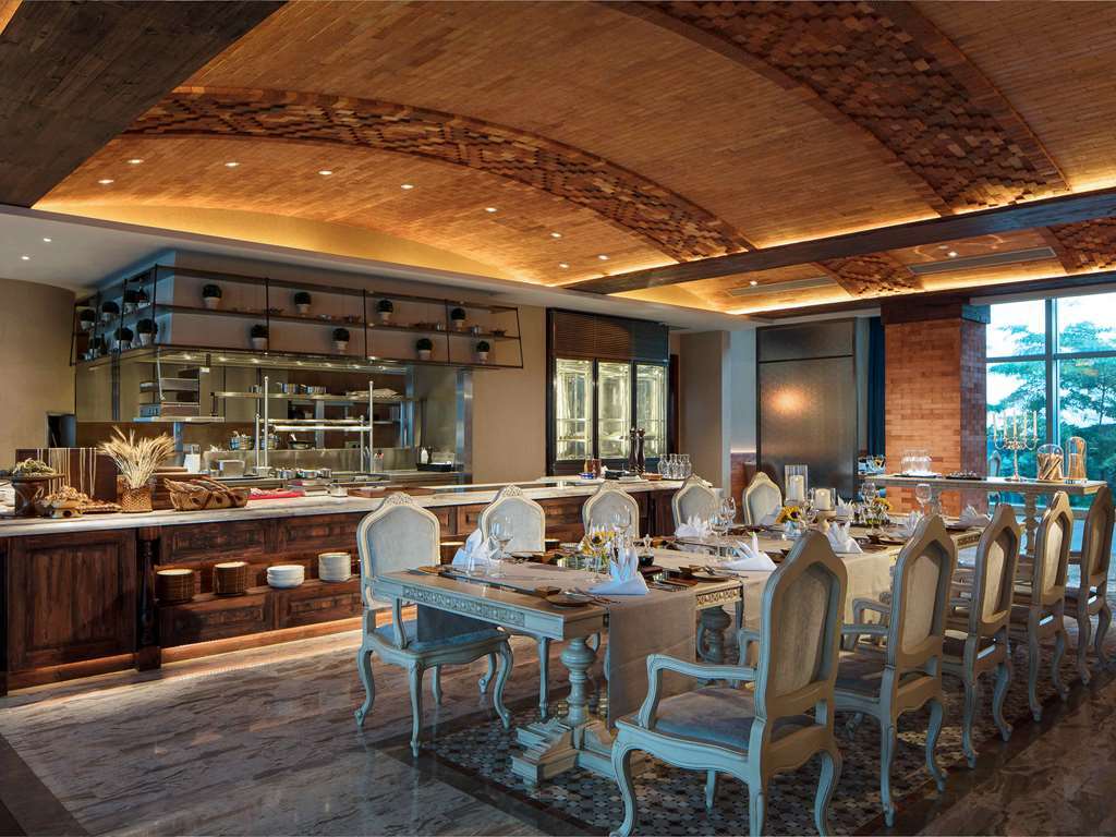 Фошань: Sofitel Foshan