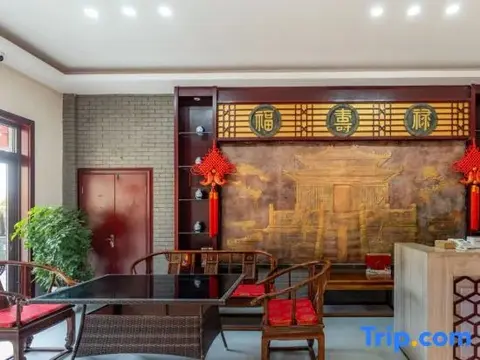 Шиянь: Qiongtai Hotel