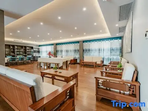 Шиянь: Qiongtai Hotel