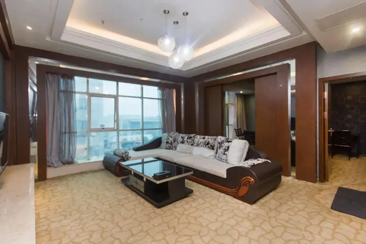 Хуайхуа: 6+1 Chain Hotel Huaihua Railway Station