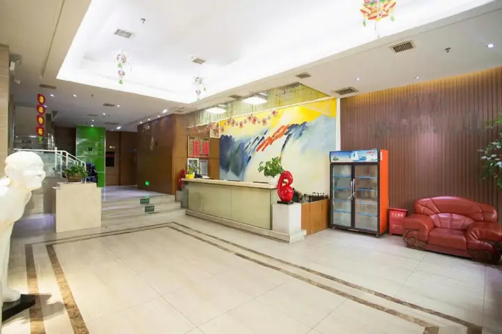 Хуайхуа: 6+1 Chain Hotel Huaihua Railway Station