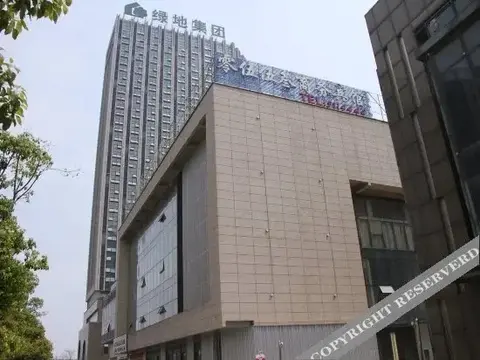Уху: 3550 Business Hotel