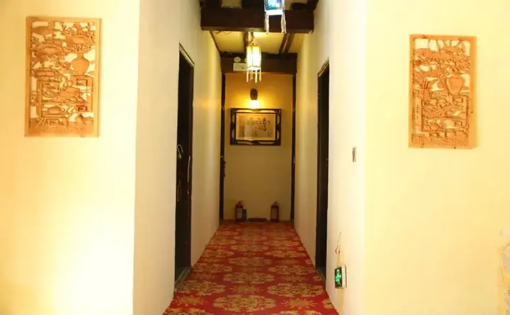 Шангри-Ла: Mai Zhu Kung Gar Hotel