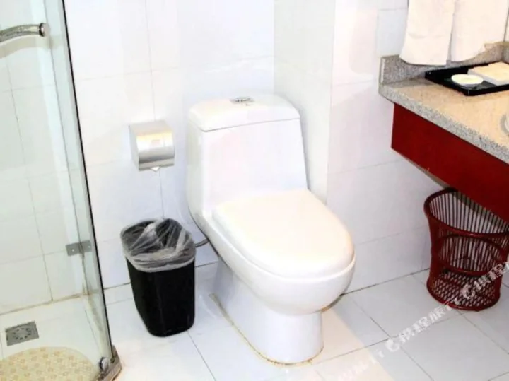 Ляньюньган: Lianyungang Zhongshan Hotel
