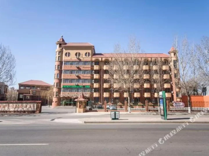 Циньхуандао: Yingzhuang Lijia Business Hotel