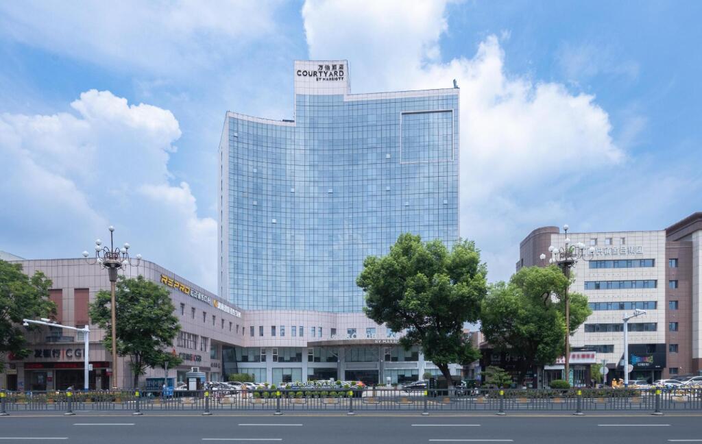 Наньчан: Courtyard Nanchang