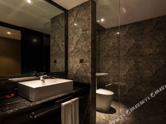 Каили: Xinding Hotel