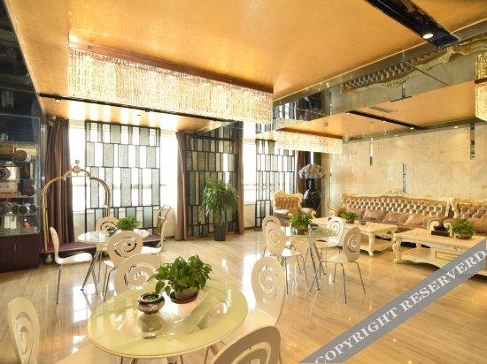 Синин: Summer Beauty Hotel