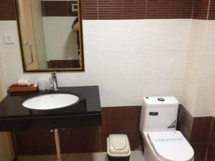 Джиангме: Tingtaoju Hotel