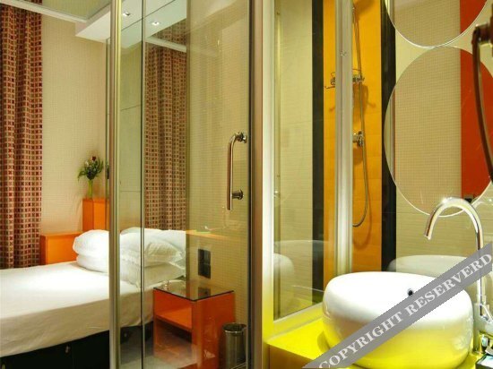 Хэйхэ: Rujia Huayi Hotel (Heihe Railway Station Passenger Station Branch)