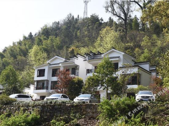 Цзиндэчжэнь: Yaoli Wolongtan Hotel