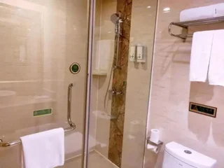 Чжуншань: Vienna Hotel Guangdong Zhongshan Tanzhou