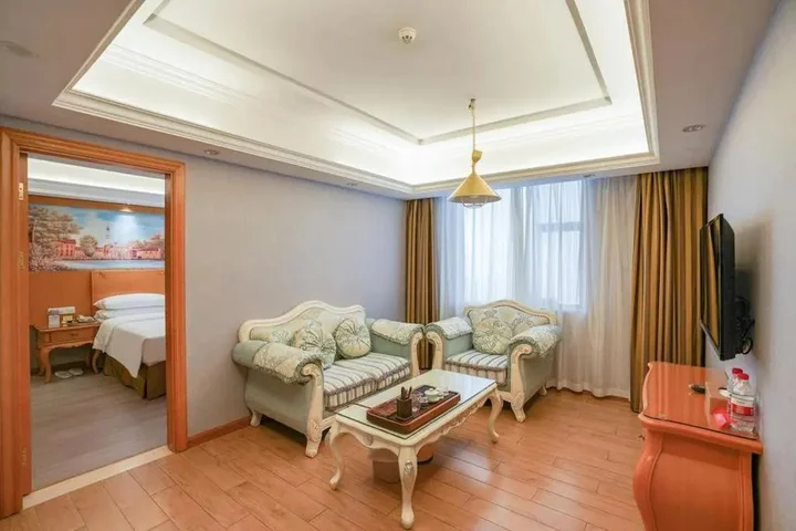 Чжуншань: Vienna Hotel Guangdong Zhongshan Tanzhou