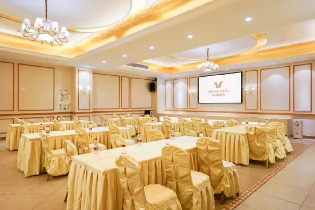 Чжуншань: Vienna Hotel Guangdong Zhongshan Tanzhou