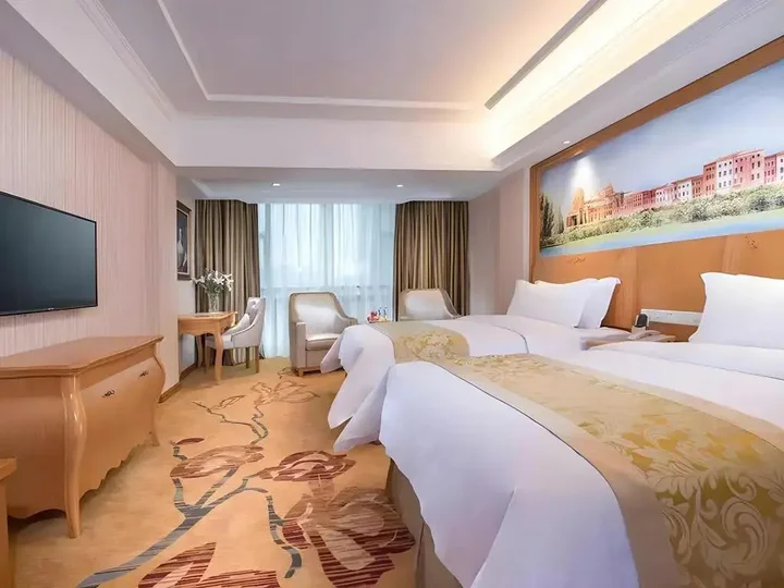 Чжуншань: Vienna Hotel Guangdong Zhongshan Tanzhou