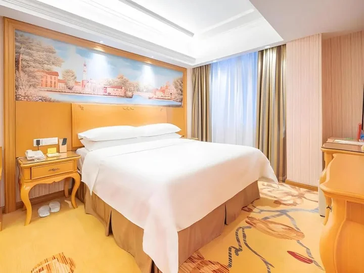 Чжуншань: Vienna Hotel Guangdong Zhongshan Tanzhou