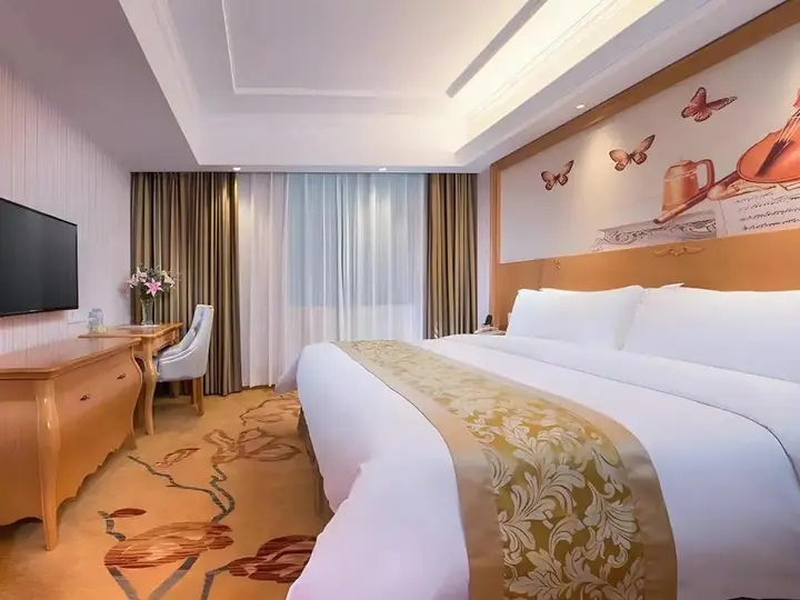 Чжуншань: Vienna Hotel Guangdong Zhongshan Tanzhou
