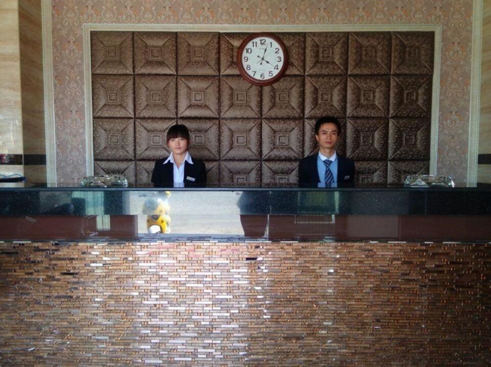 Куньмин: Pin Sheng Hua Yuan Hotel