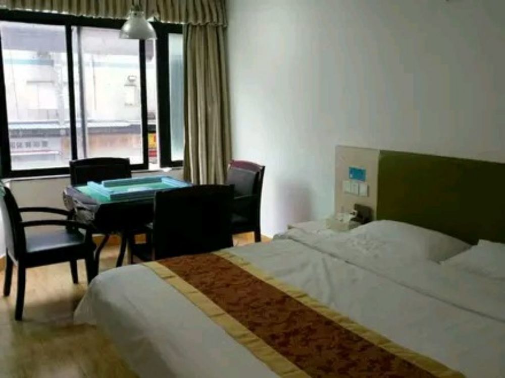 Шэньчжэнь: OYO Qiaojia Business Hotel