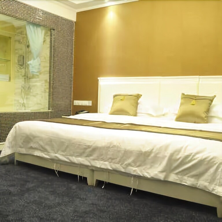 Наньнин: Jinzhonghuan Holiday Hotel