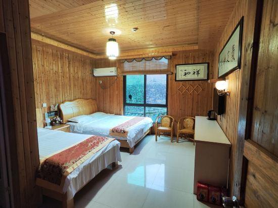 Цзиндэчжэнь: Yaoli Holiday Hotel