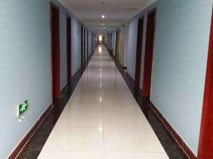Лоян: 7 Xing Express Hotel