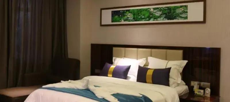 Синин: New Silk Road International Hotel