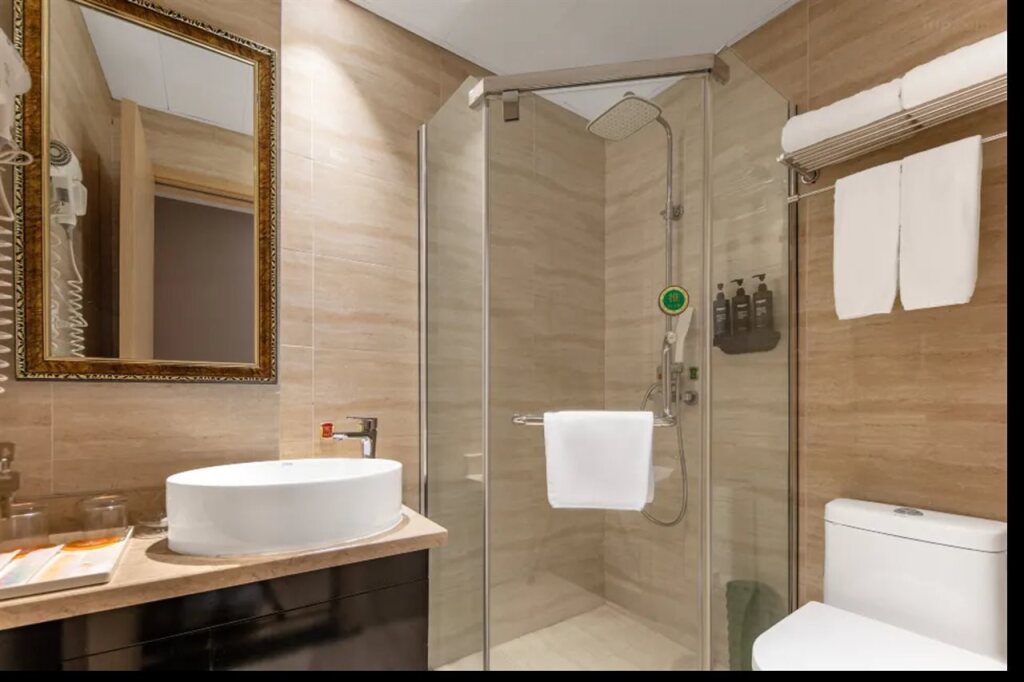 Ханчжоу: Vienna Classic Hotel (Hangzhou Banshan Shiqiao)
