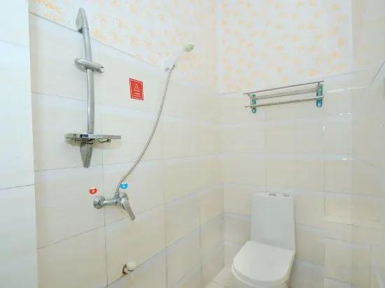 Гуйлинь: Guilin yiran Hotel (Weizhou Park Branch)