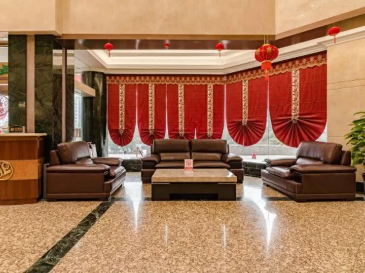 Цзинин: Sheng Yuan Hotel