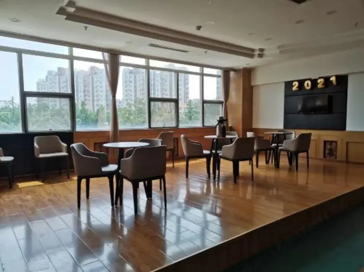 Цзинин: Sheng Yuan Hotel