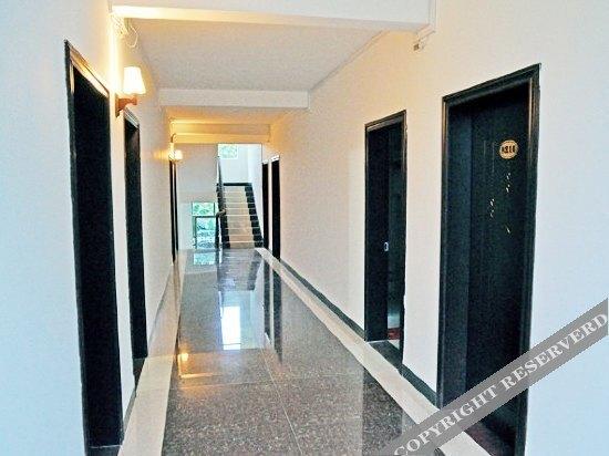 Бэйхай: Wucaitan Hotel