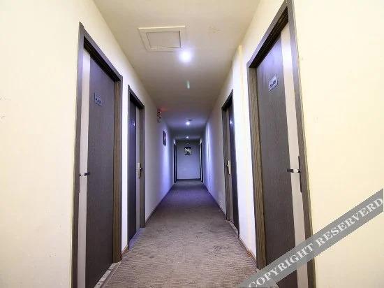 Жичжао: Youke Fashion Business Hotel