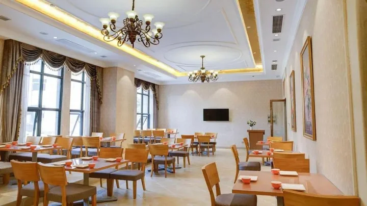 Наньчан: Vienna 3 Best Hotel (Nanchang Qingshan Lake High-tech)