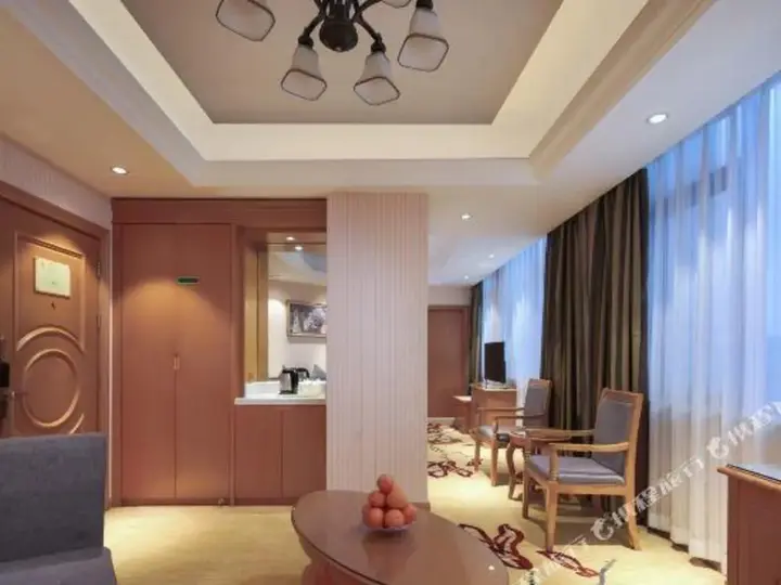 Наньчан: Vienna 3 Best Hotel (Nanchang Qingshan Lake High-tech)