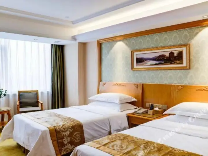 Наньчан: Vienna 3 Best Hotel (Nanchang Qingshan Lake High-tech)