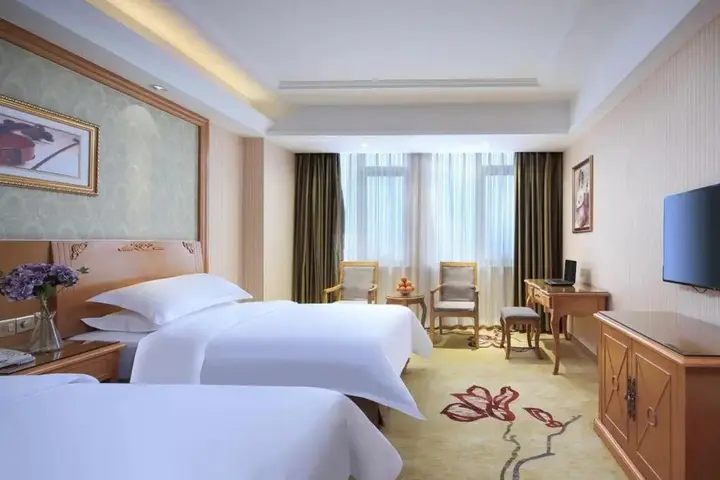 Наньчан: Vienna 3 Best Hotel (Nanchang Qingshan Lake High-tech)