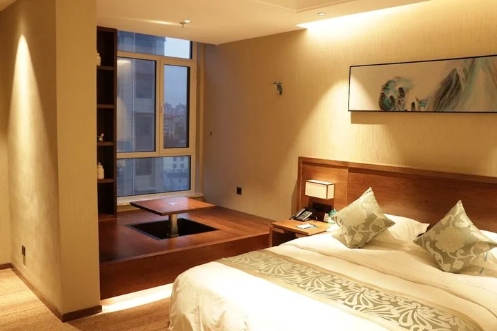 Яньтай: Yantai Dexin International Hotel