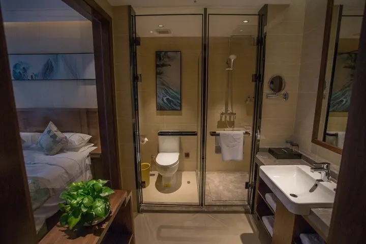 Яньтай: Yantai Dexin International Hotel