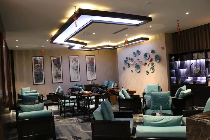 Яньтай: Yantai Dexin International Hotel