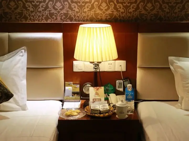 Чжаотун: Qingtian Boutique Hotel (Zhaotong Fengxia Road)