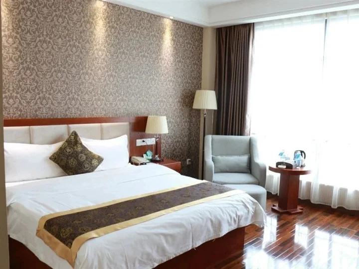 Чжаотун: Qingtian Boutique Hotel (Zhaotong Fengxia Road)