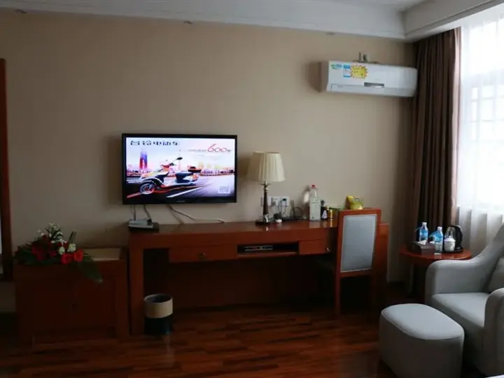 Чжаотун: Qingtian Boutique Hotel (Zhaotong Fengxia Road)
