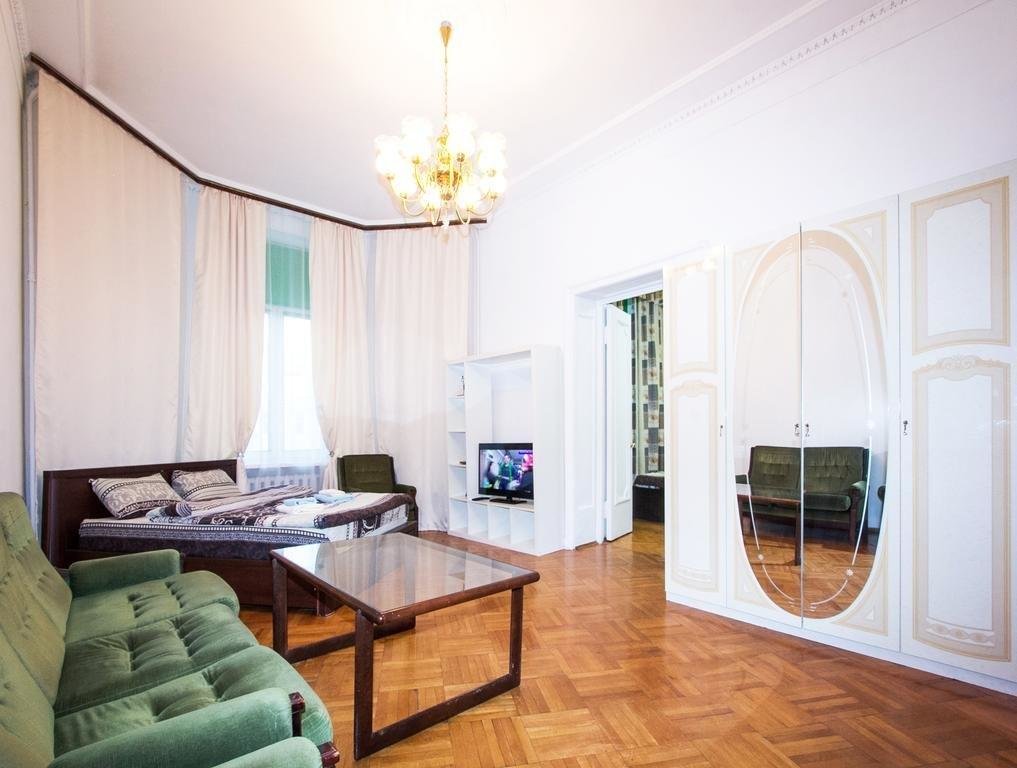Москва: Улучшенные апартаменты «Apartlux Маяковская Делюкс»